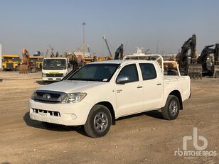 Toyota HILUX 4x4 Crew Cab Armored pick-up