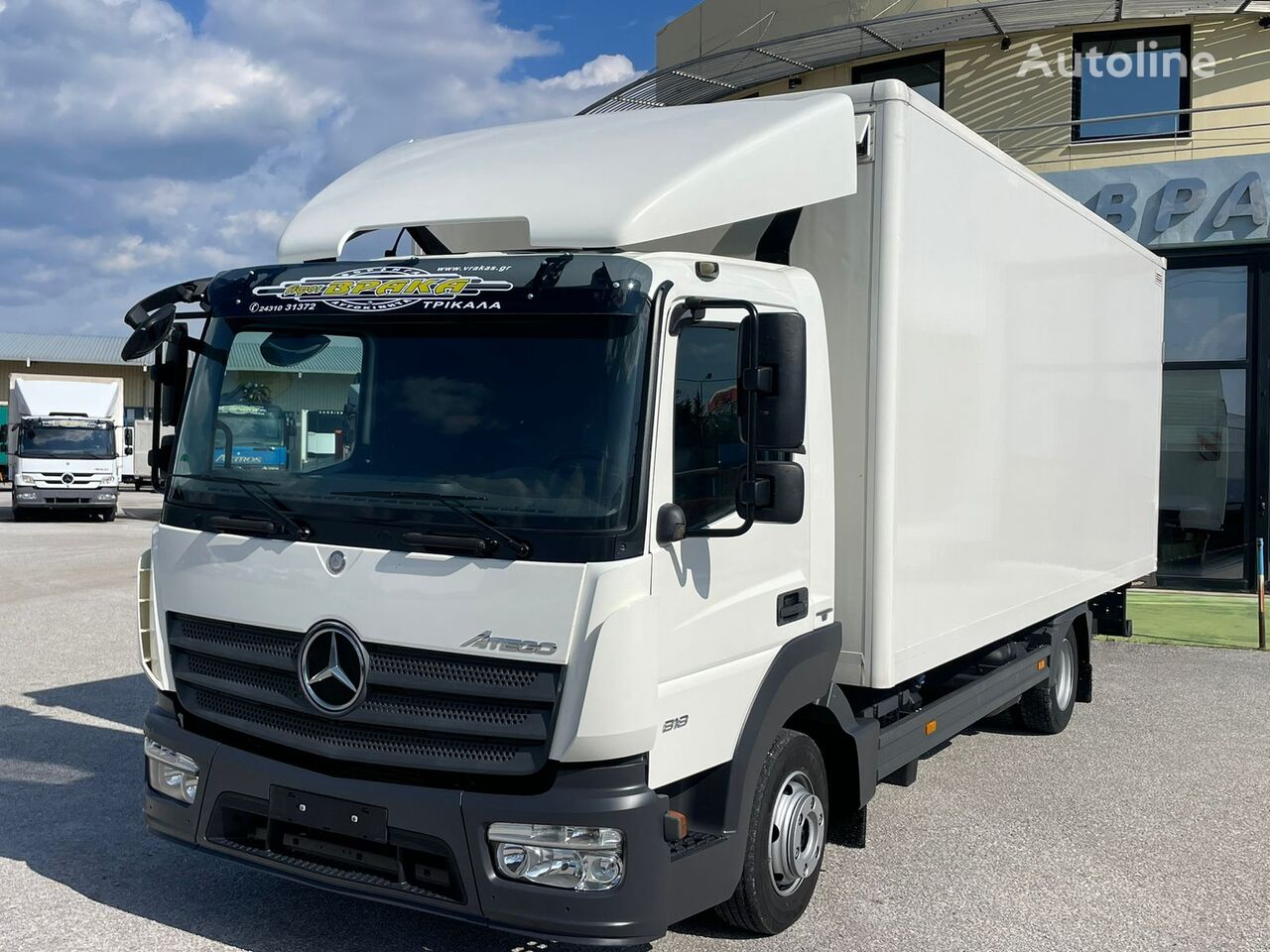 Mercedes-Benz 818 ATEGO box truck