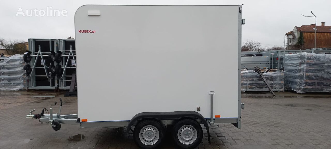 new Kubix Furgon cargo trailer 300x200x210, 2000kg closed box trailer