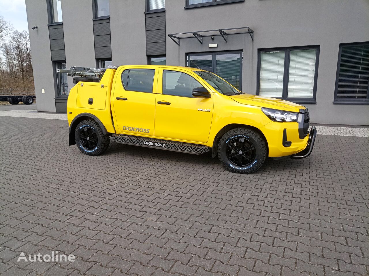 new Toyota HILUX / DiGiCROSS tow truck < 3.5t