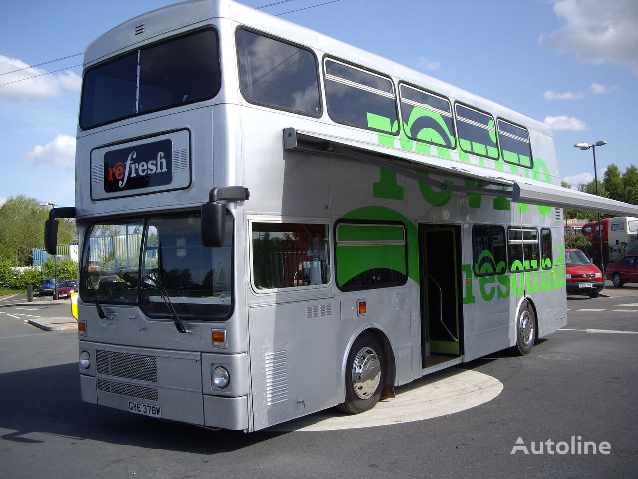 MCW METROBUS British Double Decker Bus Pub Bar Cafe Restaurant