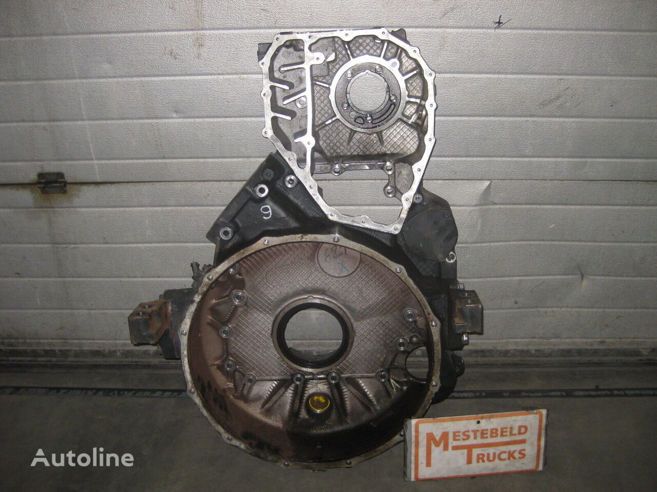 IVECO Vliegwielhuis flywheel housing for IVECO truck