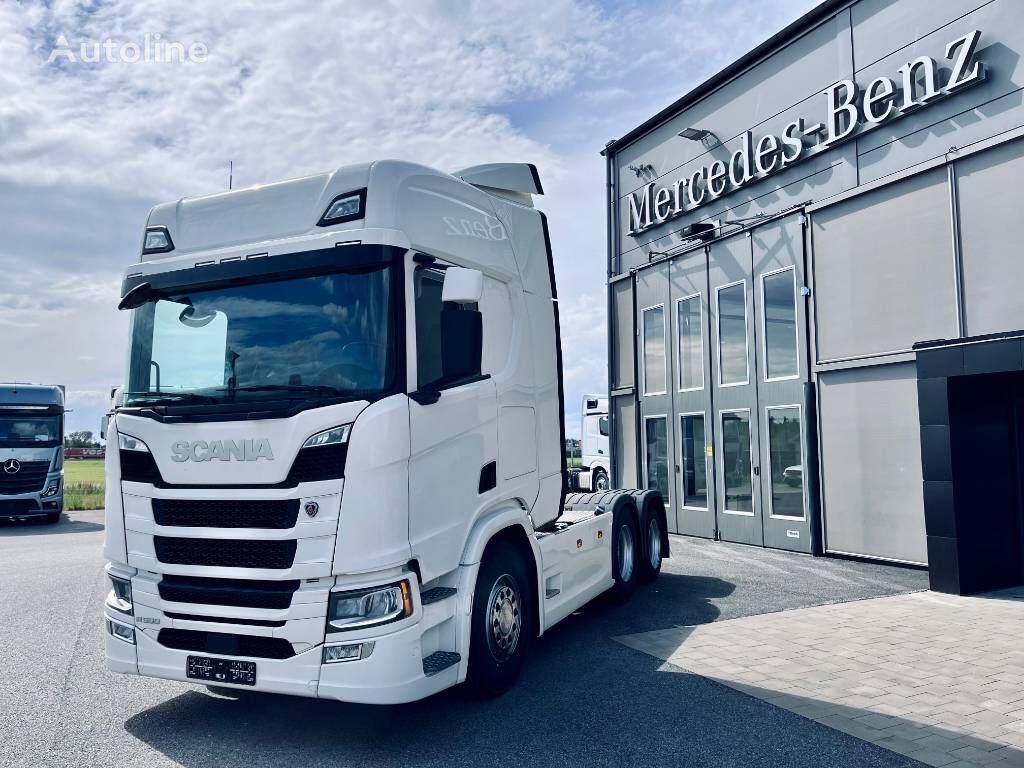 Scania R500 6x2 truck tractor